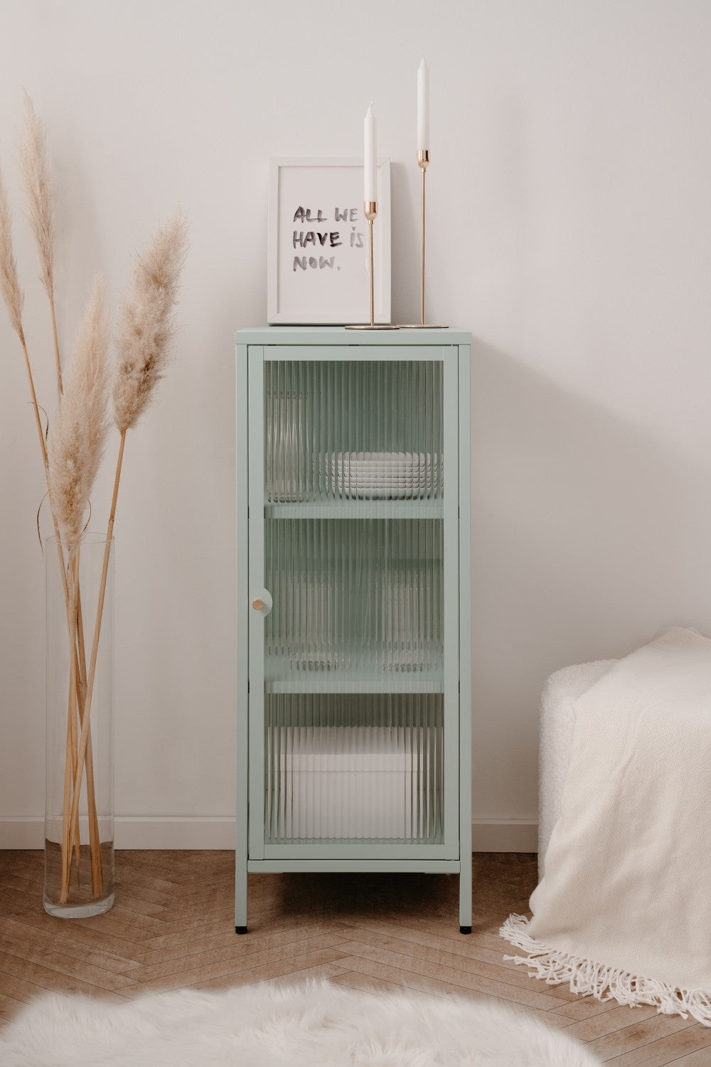 Milton Kommode /Vitrine