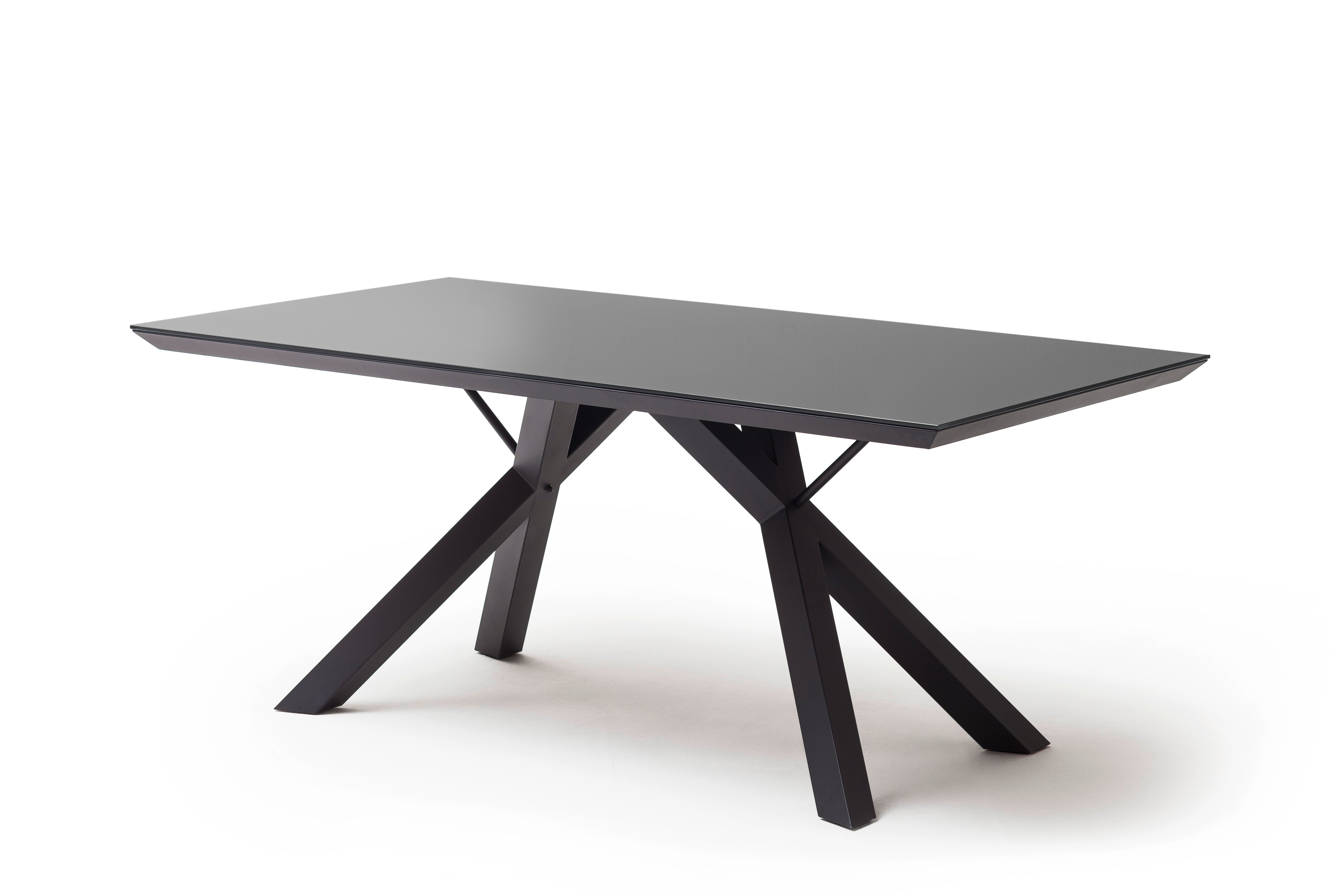 EVERETT Vierfußtisch